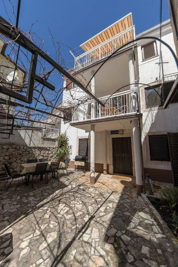 Apartmani Kristina Crikvenica Exterior photo